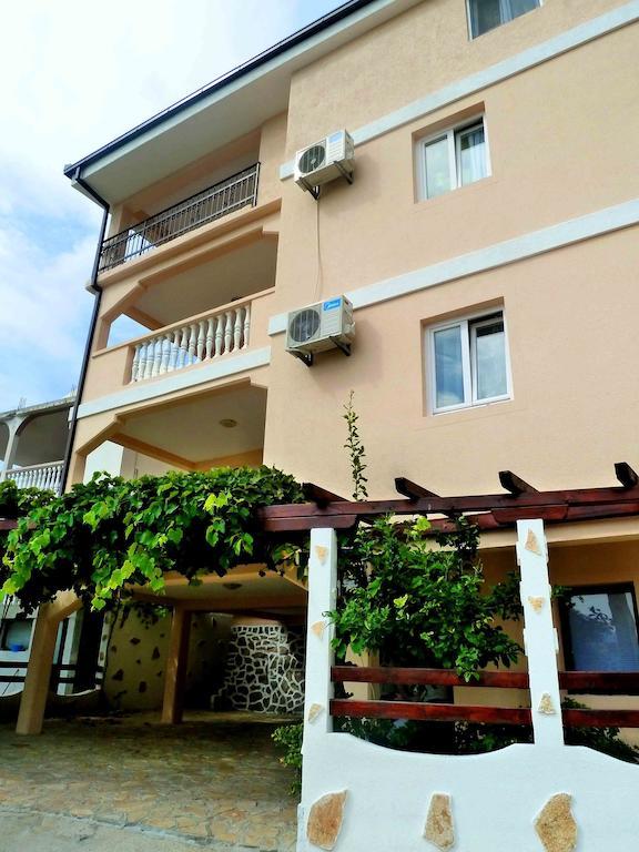 Apartments Papillon Подгориця Екстер'єр фото
